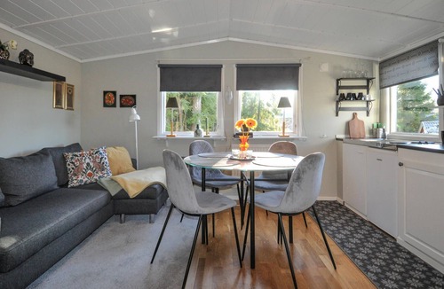 Grums House | Amazing home in Grums with WiFi