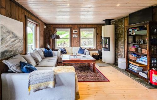 Hol Municipality House | Amazing Home In Hovet With Sauna