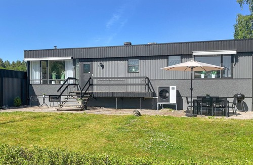 Karlsborg House | Amazing home in Karlsborg with WiFi