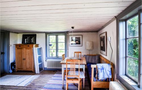Lidkoping House | Amazing Home In Lidköping With Kitchen