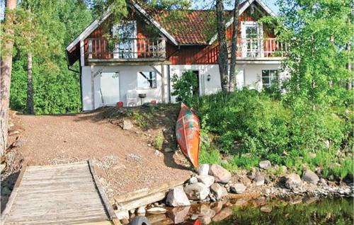 Ljungsarp House | Amazing Home In Ljungsarp With Sauna