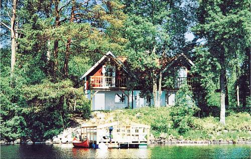 Ljungsarp House | Amazing Home In Ljungsarp With Sauna