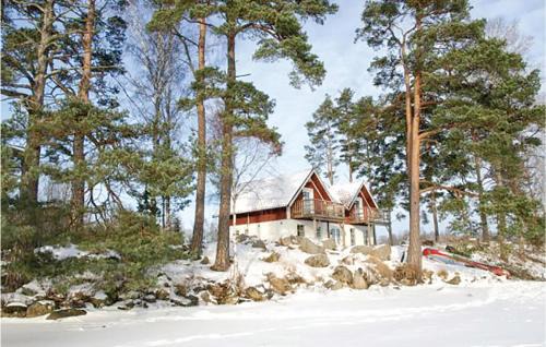 Ljungsarp House | Amazing Home In Ljungsarp With Sauna