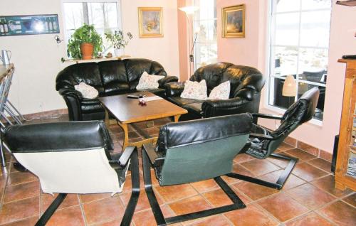 Ljungsarp House | Amazing Home In Ljungsarp With Sauna