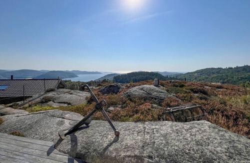 Lyngdal House | Amazing home in Lyngdal with WiFi