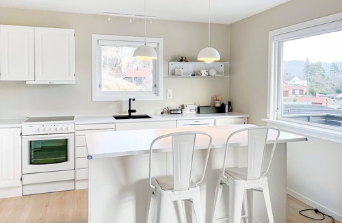 Lyngdal House | Amazing home in Lyngdal with house sea view
