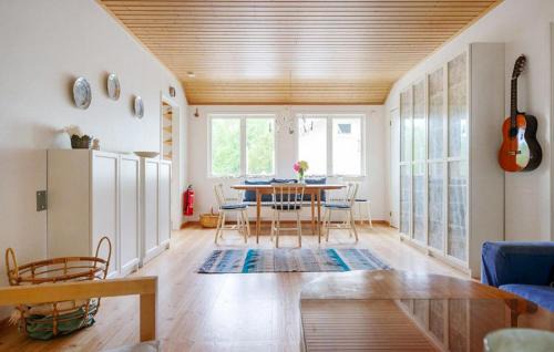 Lysekil House | Amazing Home In Lysekil With Wifi