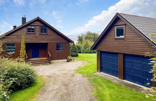 Midsund House | Amazing home in Midsund with WiFi