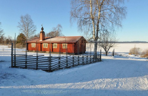 Mora House | Amazing home in Mora with sauna