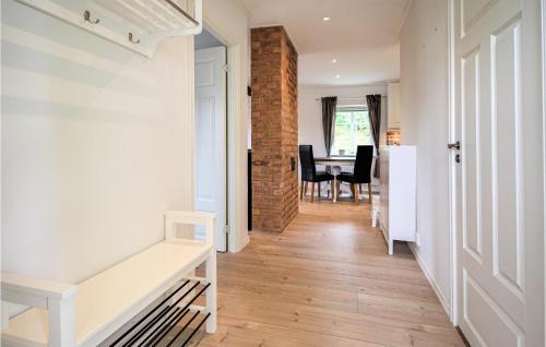 Munka-Ljungby House | Amazing Home In Munka Ljungby With Wifi