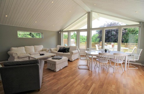 Munka-Ljungby House | Amazing Home In Munka Ljungby With Wifi