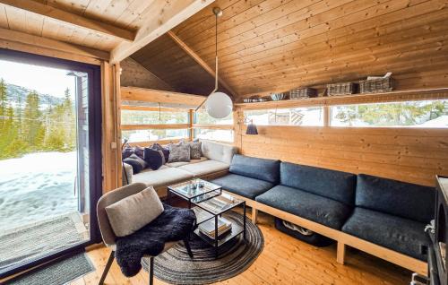 Fla Municipality House | Amazing Home In Eggedal With Wifi