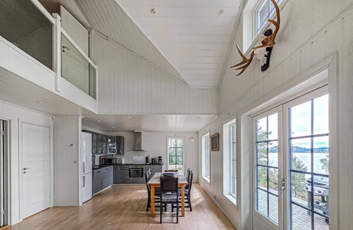 Marker House | Amazing home in ørje with WiFi