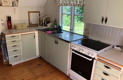 Oxaback House | Amazing home in Öxabäck with 4 Bedrooms, Sauna and Jacuzzi