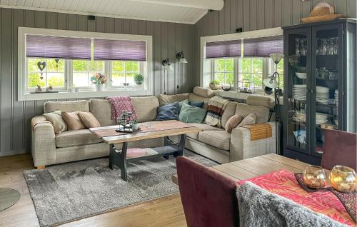 Amot House | Amazing Home In Rena With Sauna