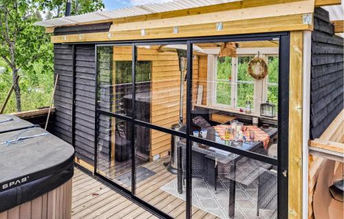 Mullsjo Municipality House | Amazing Home In Sandhem With Sauna