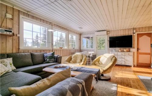 Sjusjoen House | Amazing Home In Sjusjøen With Wifi