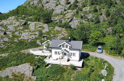 Somna House | Amazing home in Sømna with WiFi