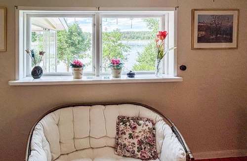 Stallarholmen House | Amazing Home In Stallarholmen With Lake View