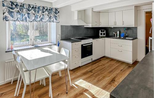 Tomelilla House | Amazing Home In Tomelilla With Wifi