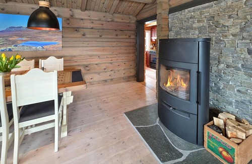 Haugastol House | Amazing home in Ustaoset