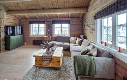 Haugastol House | Amazing Home In Ustaoset