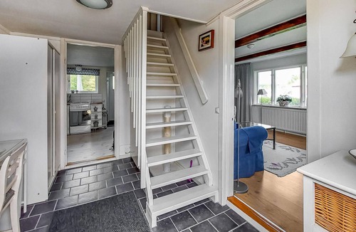 Vastra Karup House | Amazing home in Västra Karup with WiFi