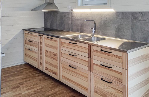 Vanersborg House | Amazing home in Vänersborg with WiFi