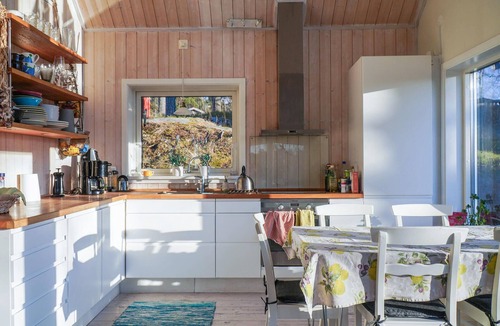 Vato House | Amazing home in Väto with sauna