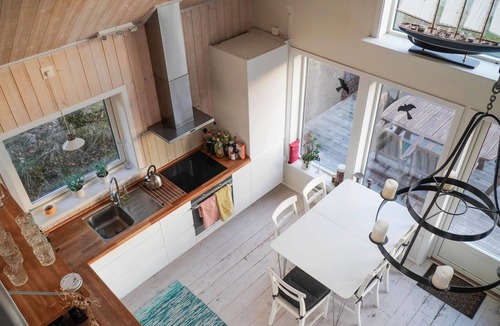 Vato House | Amazing home in Väto with sauna