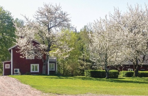 Vetlanda House | Amazing home in Vetlanda with WiFi