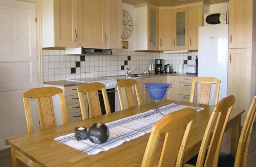 Flattinge House | Amazing home in Vittaryd with kitchen