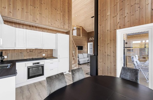 Kviteseid House | Amazing home in Vrådal with WiFi