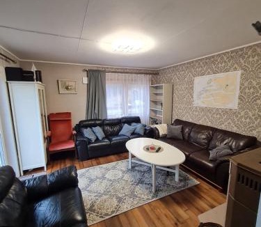 Meloy House | AMO Svartisen Guesthouse