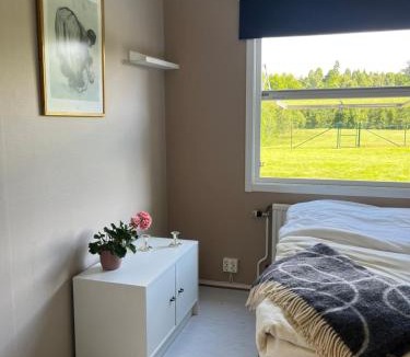 Orkelljunga Villa | Ängsstugan