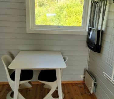 Lyngdal Apartment | Anneks i naturskjønne Gitlevåg