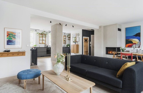 Bislett Apartment | Apartment Among Gardens and Historic Charm