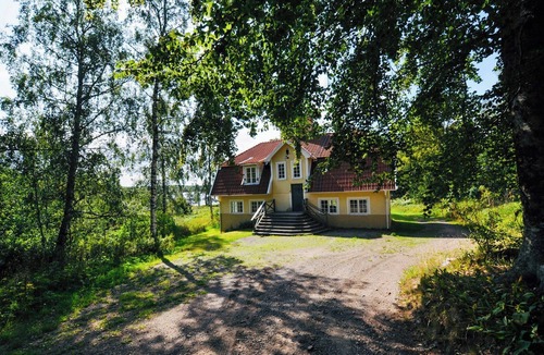 Habo Municipality Apartment | Apartment by Lake Alvasjön with sauna and reserve