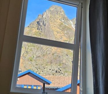 Svolvaer Apartment | Apartment close to the mountain