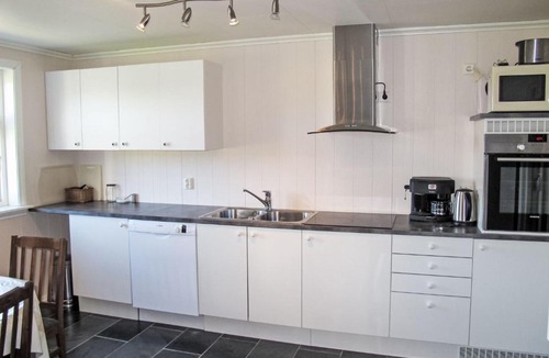Tysnes Apartment | Apartment Galanten by Interhome