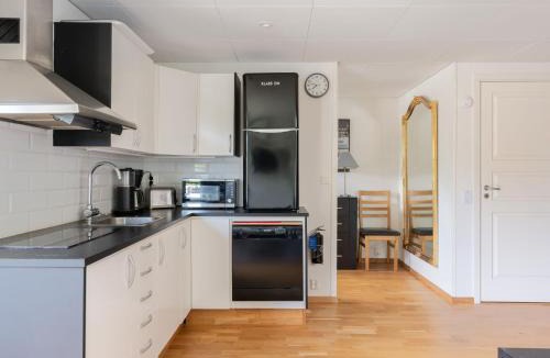 Mellbystrand Apartment | Apartment Mellebyrundan by Interhome