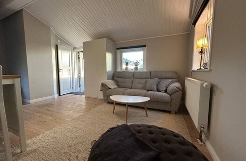 Brakne-Hoby Apartment | Apartment on farm 3 km from the sea