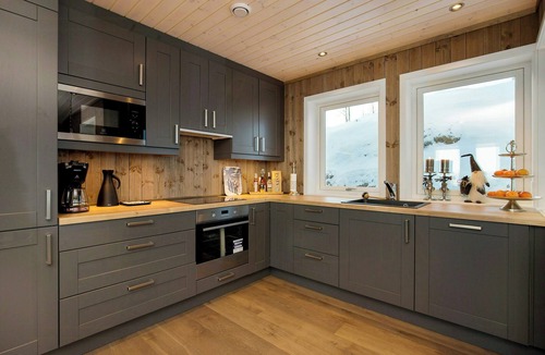 Kamben Apartment | Apartment on Golsfjellet with views of Jotunheimen