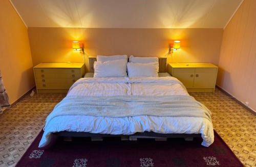 Vard Bed & Breakfast | Apartment Overlooking the Bird Island - Hornøya