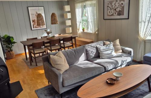 Orsta Apartment | Apartment, Rekkedal Gjestegard - Sæbø