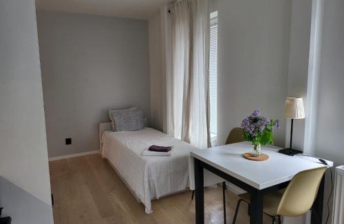Edsberg Apartment | Apartment - Sleeps 3 & Great Location