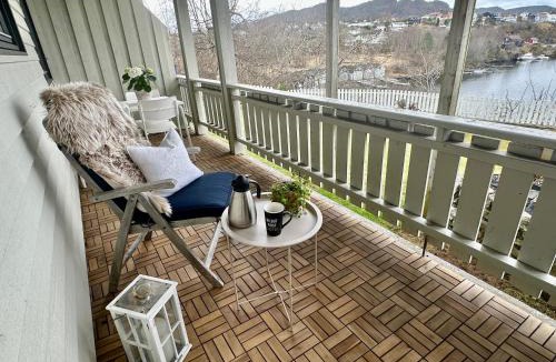 Alesund Apartment | Apartment with stunning fjord view near Ålesund
