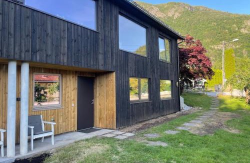 Hermansverk Apartment | Appartment Leikanger