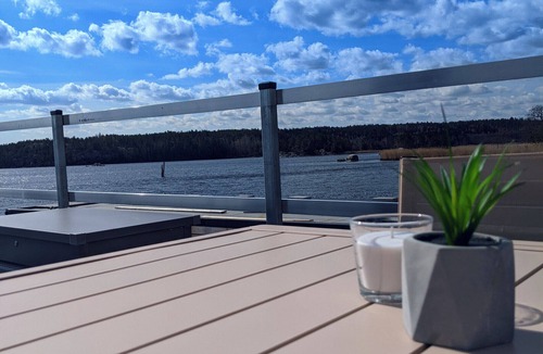 Blankaholm House | Archipelago holiday of the highest class in a floating holiday home