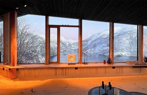Valldal House | Architect cabin in countryside near Geiranger